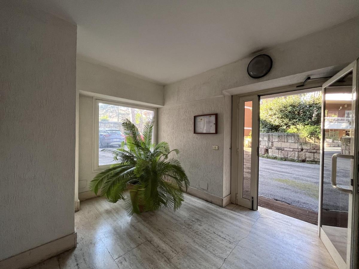 דירות רומא Monolocale A Mostacciano מראה חיצוני תמונה